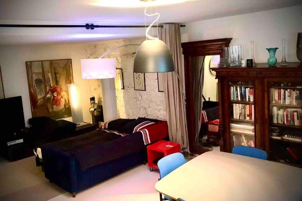 Delux2 Large Marais Apartamento