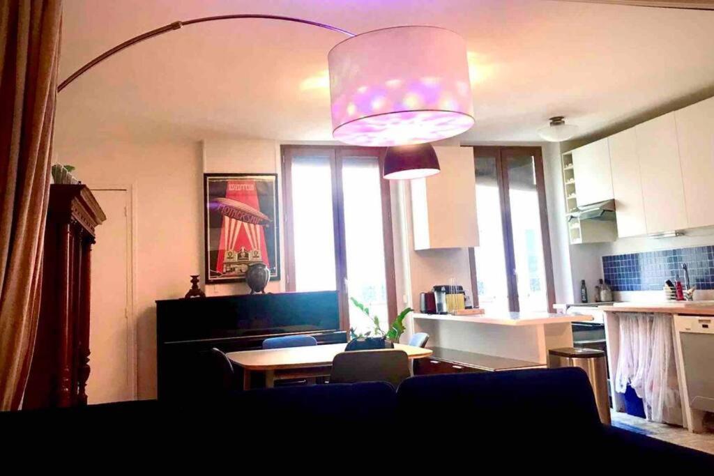Delux2 Large Marais Apartamento