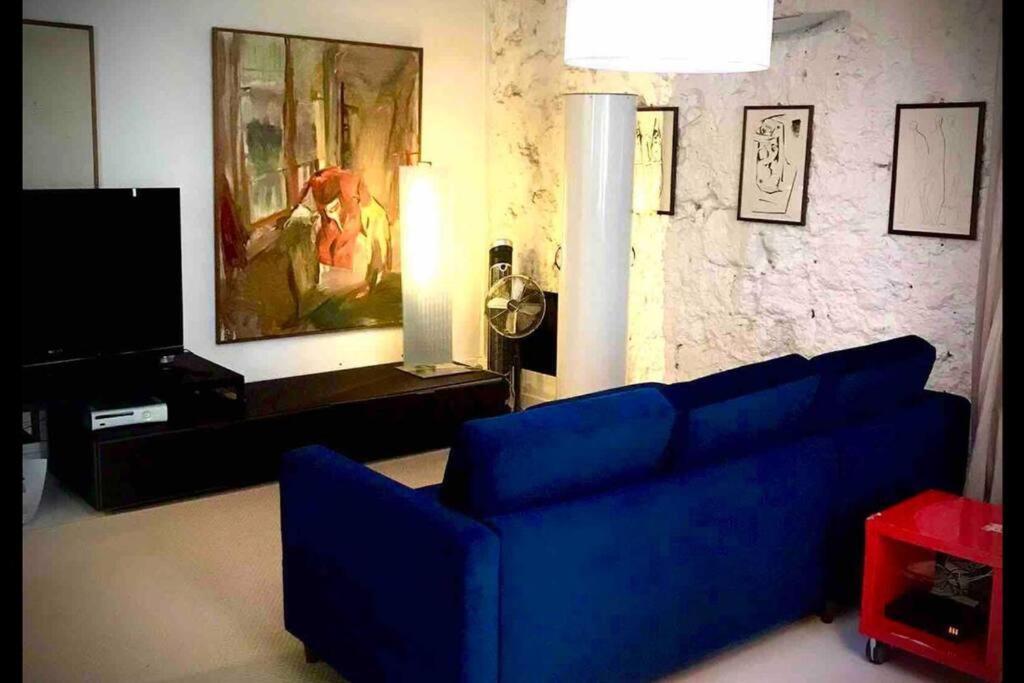 Delux2 Large Marais Apartamento *